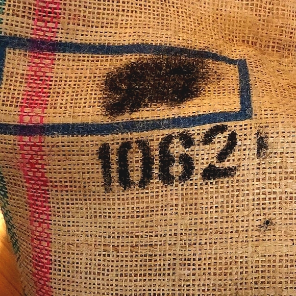 DECOR - Coffee Bean Bag. Large Auth Columbian bag 36 X 28 - Picture 4 of 5